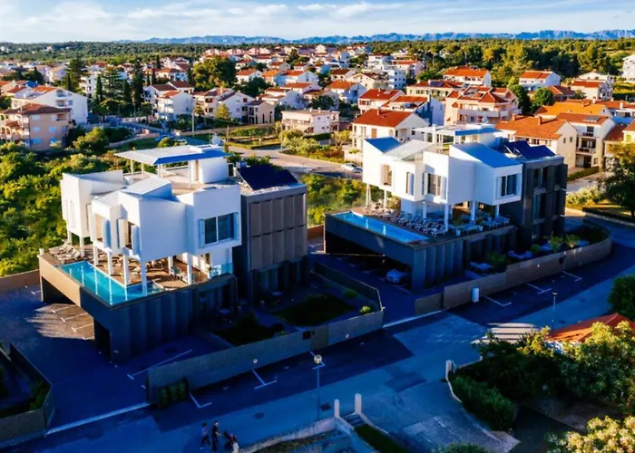 Dedaj Resort - Villa Almaro With Seaview Pool